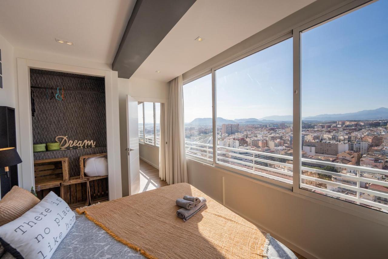 Charming Downtown Skyscrapper Daire Alicante Dış mekan fotoğraf