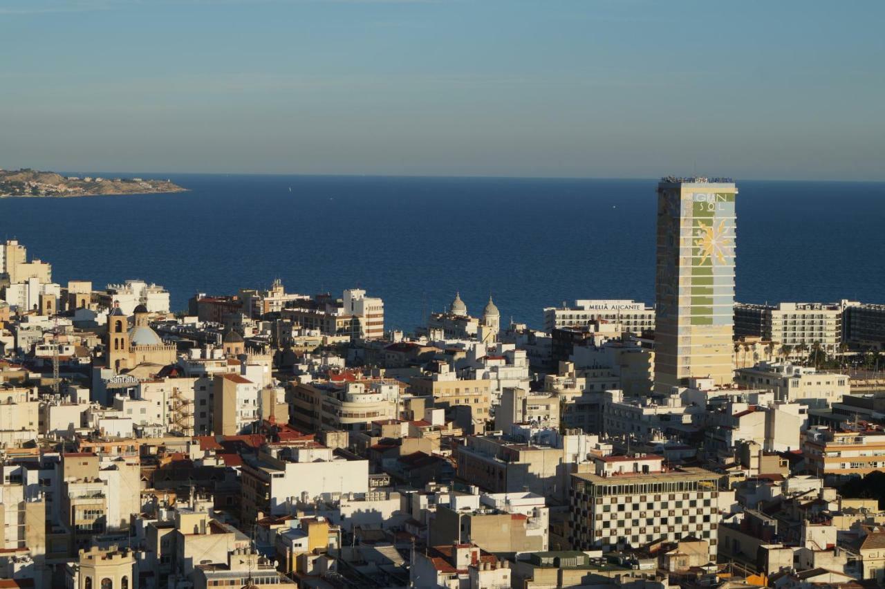 Charming Downtown Skyscrapper Daire Alicante Dış mekan fotoğraf